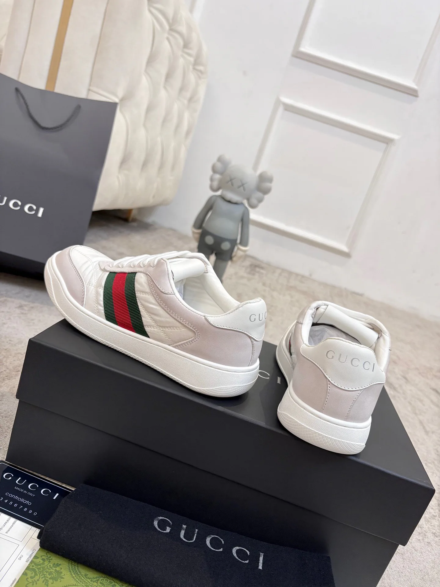 Women's Sneakers GUCCI 17912729
