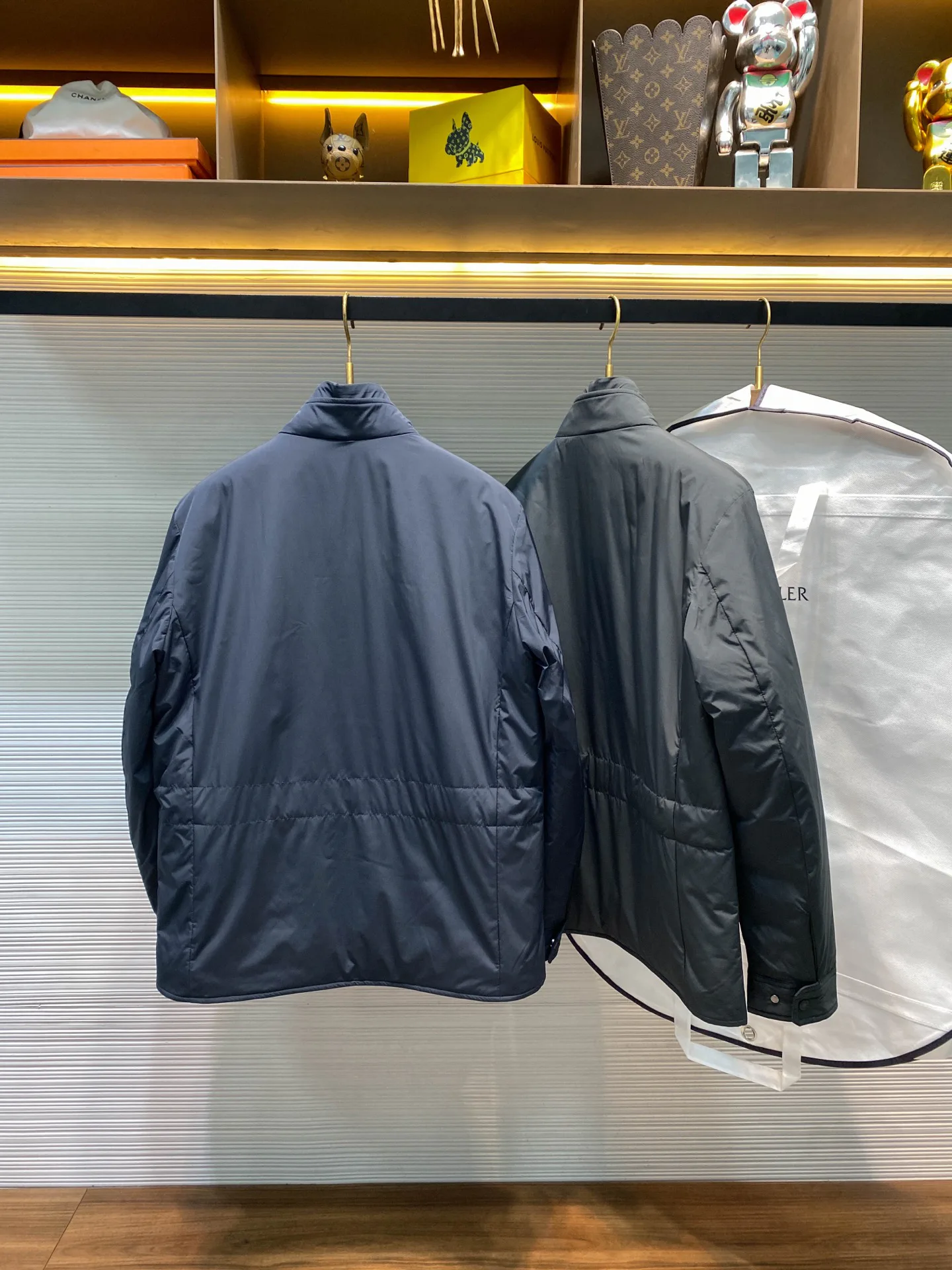 Куртки И Пуховики Мужские Moncler 18596742