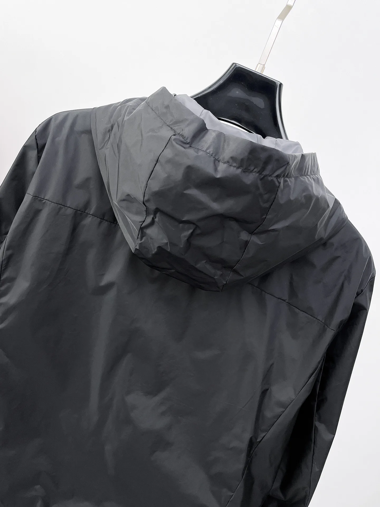 Куртки И Пуховики Мужские Prada 18614689