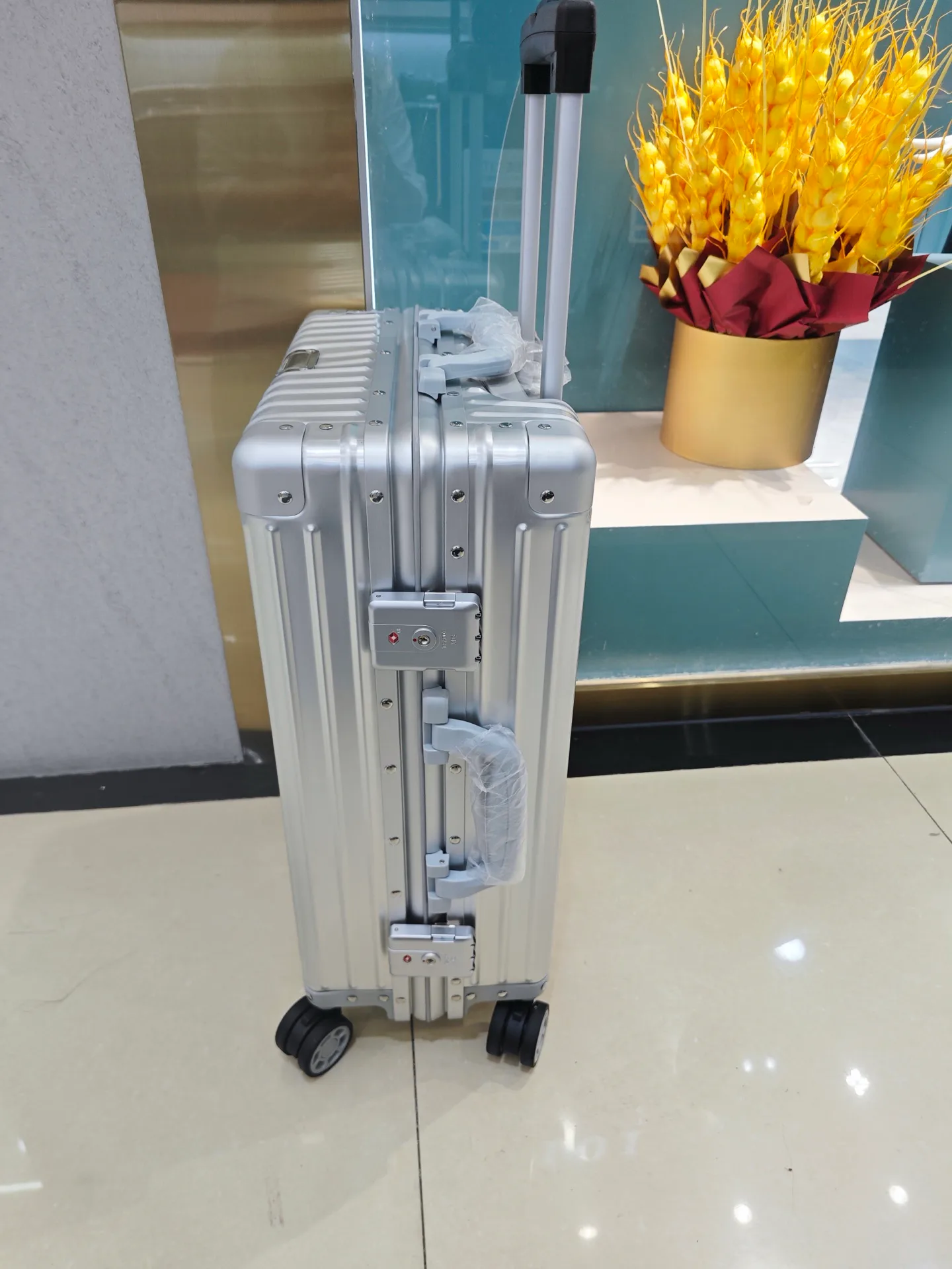 Suitcases RIMOWA 17873355