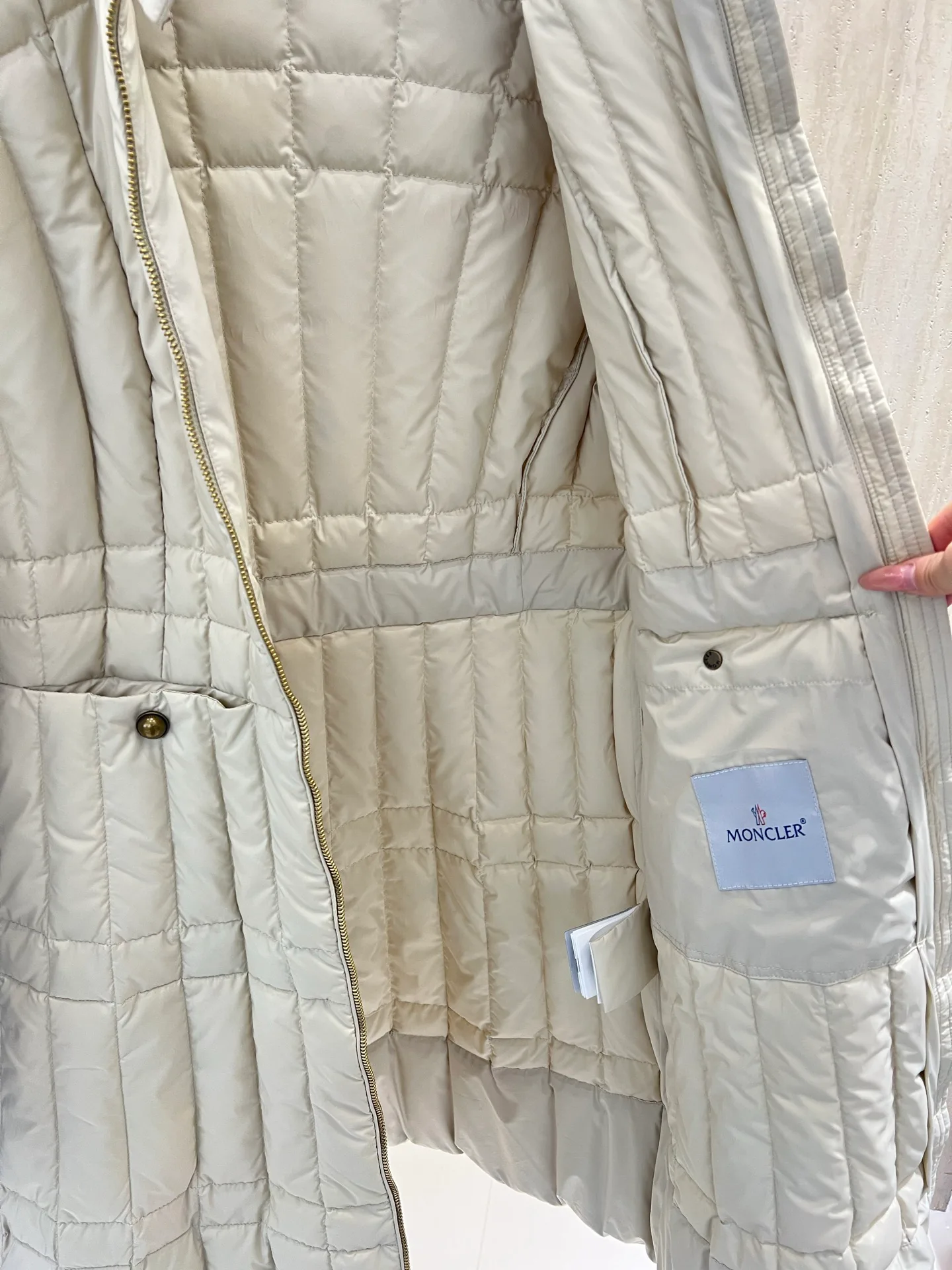 Men's Jackets And Down Jackets MONCLER 18434547
