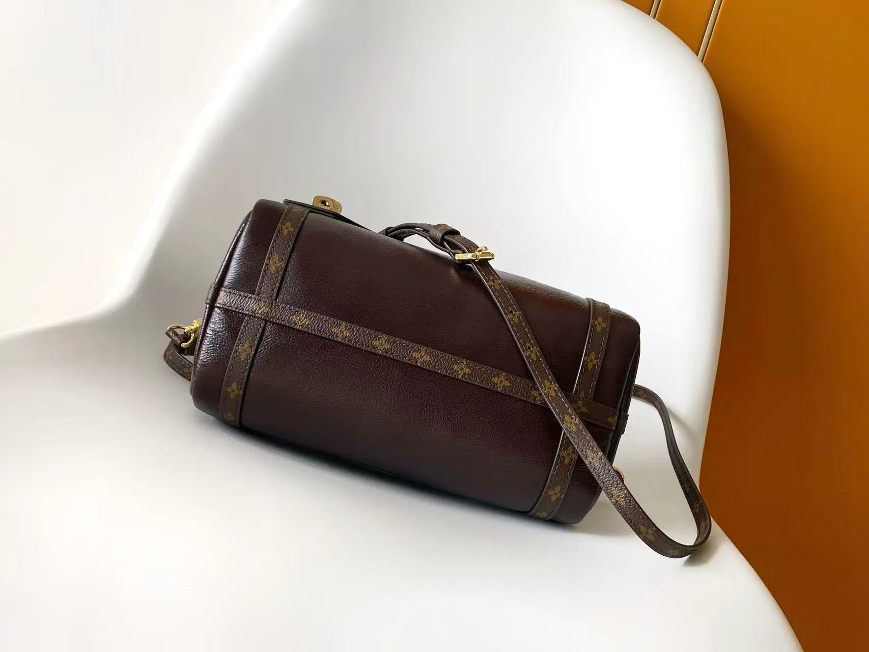 Women's Classic Handbags LOUIS VUITTON 17813548