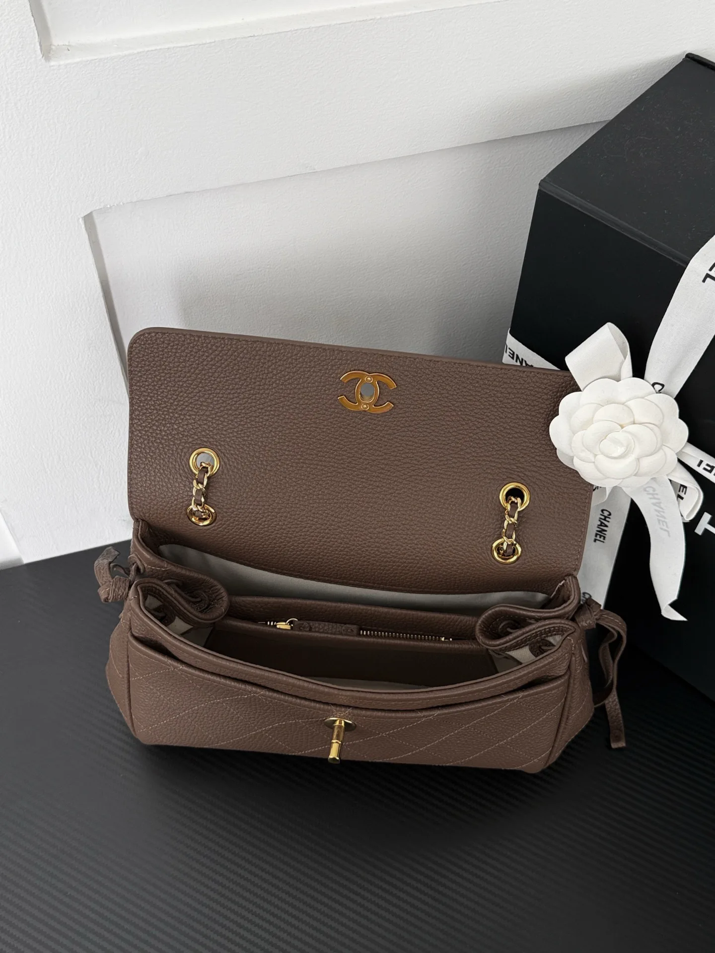Классические Сумки Женские Chanel 18588511