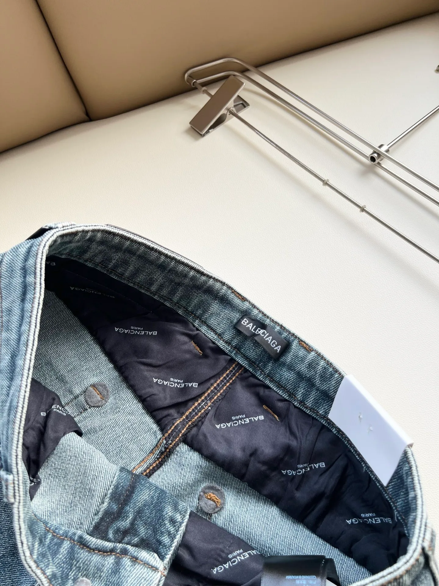 Men's Jeans BALENCIAGA 18446400