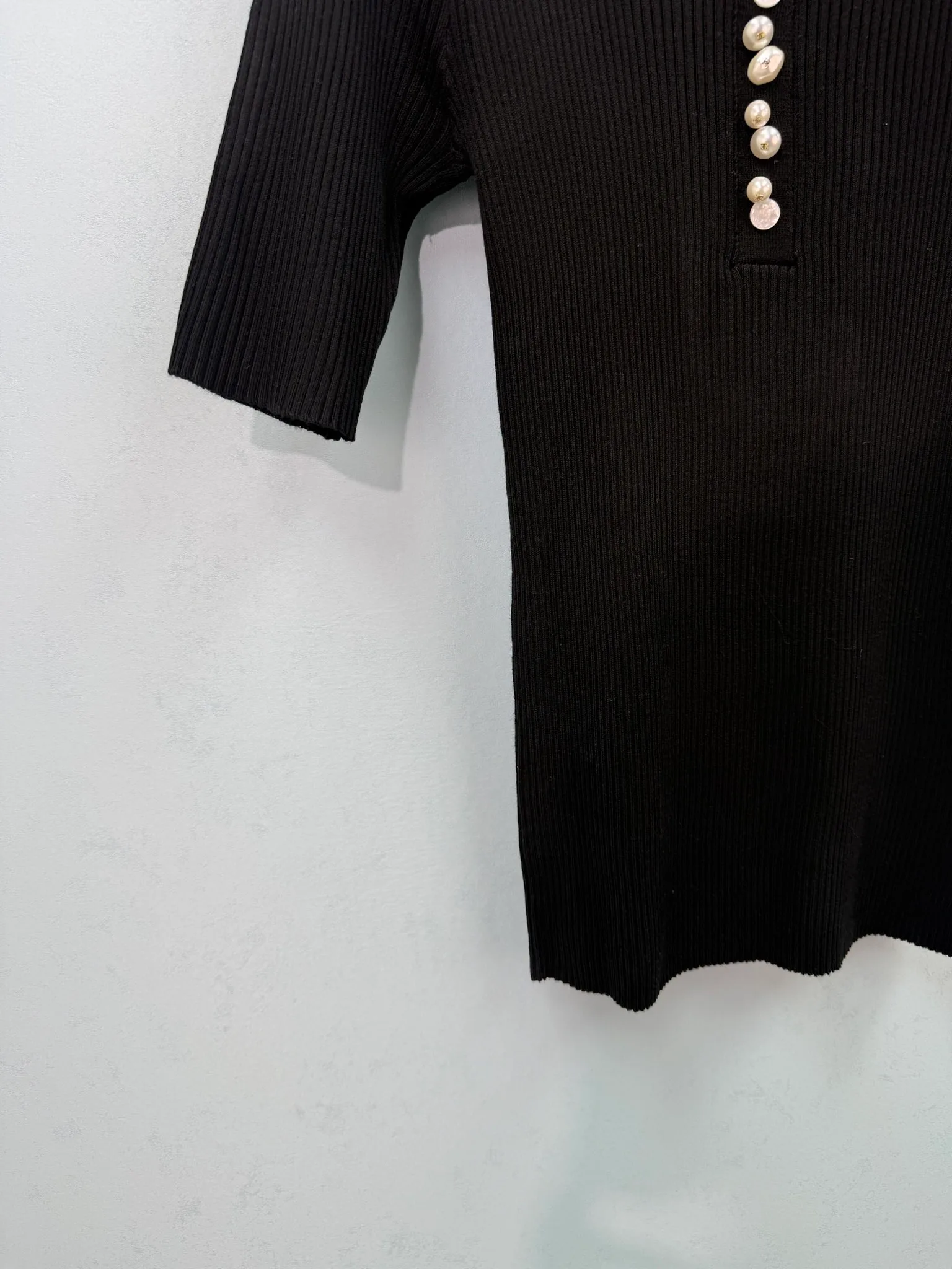 Women's Jumpers And Sweaters CHANEL 16931269