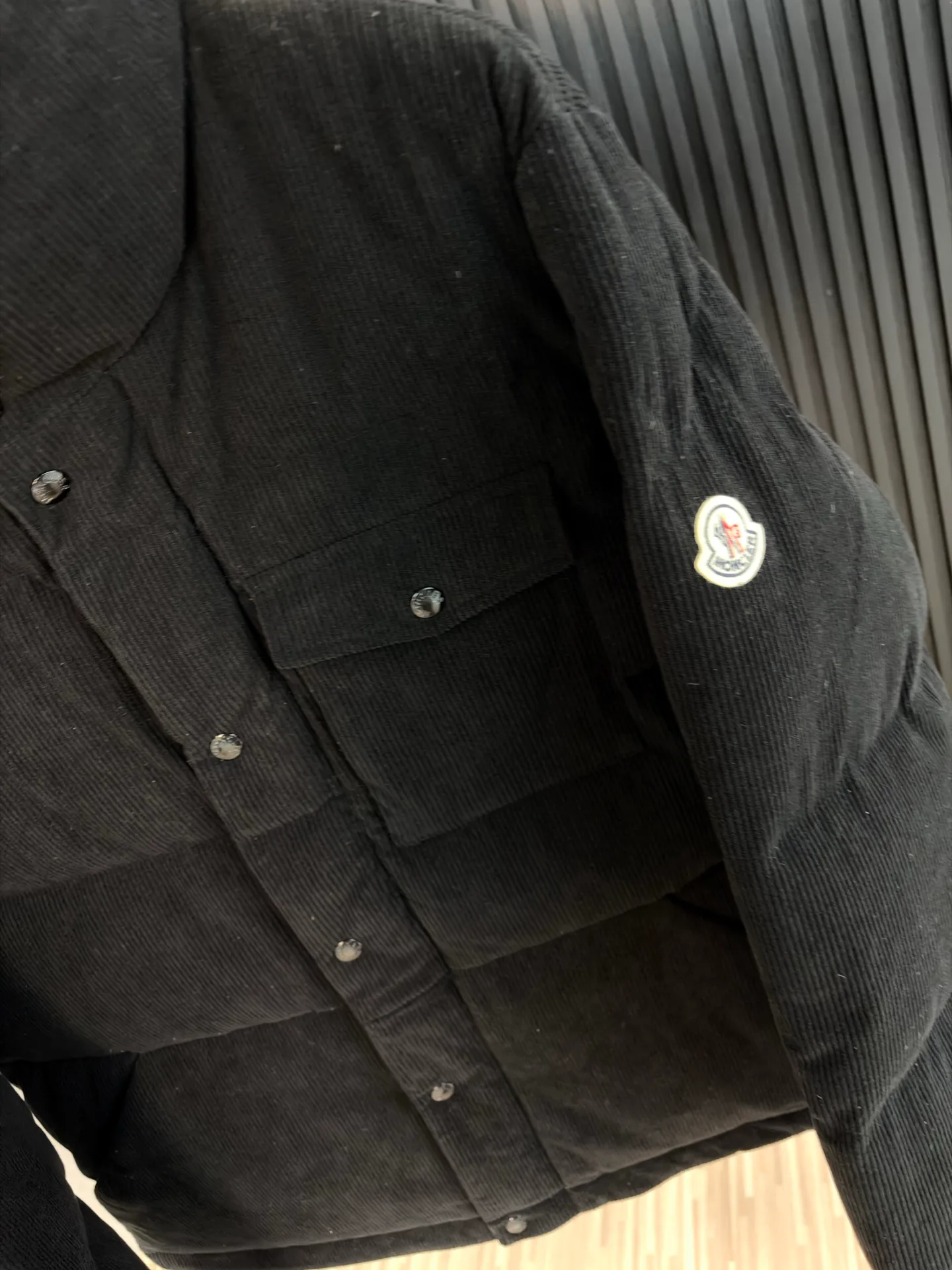 Men's Jackets And Down Jackets MONCLER 18199458