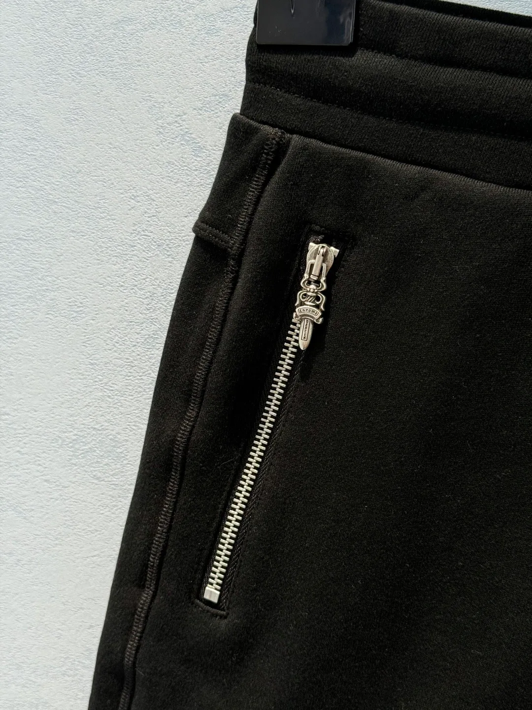 Women's Shorts CHROME HEARTS 17602308