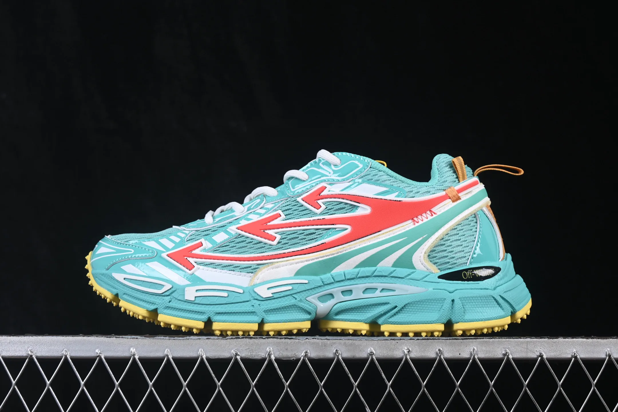 Women's Sneakers OFF-WHITE 18363483