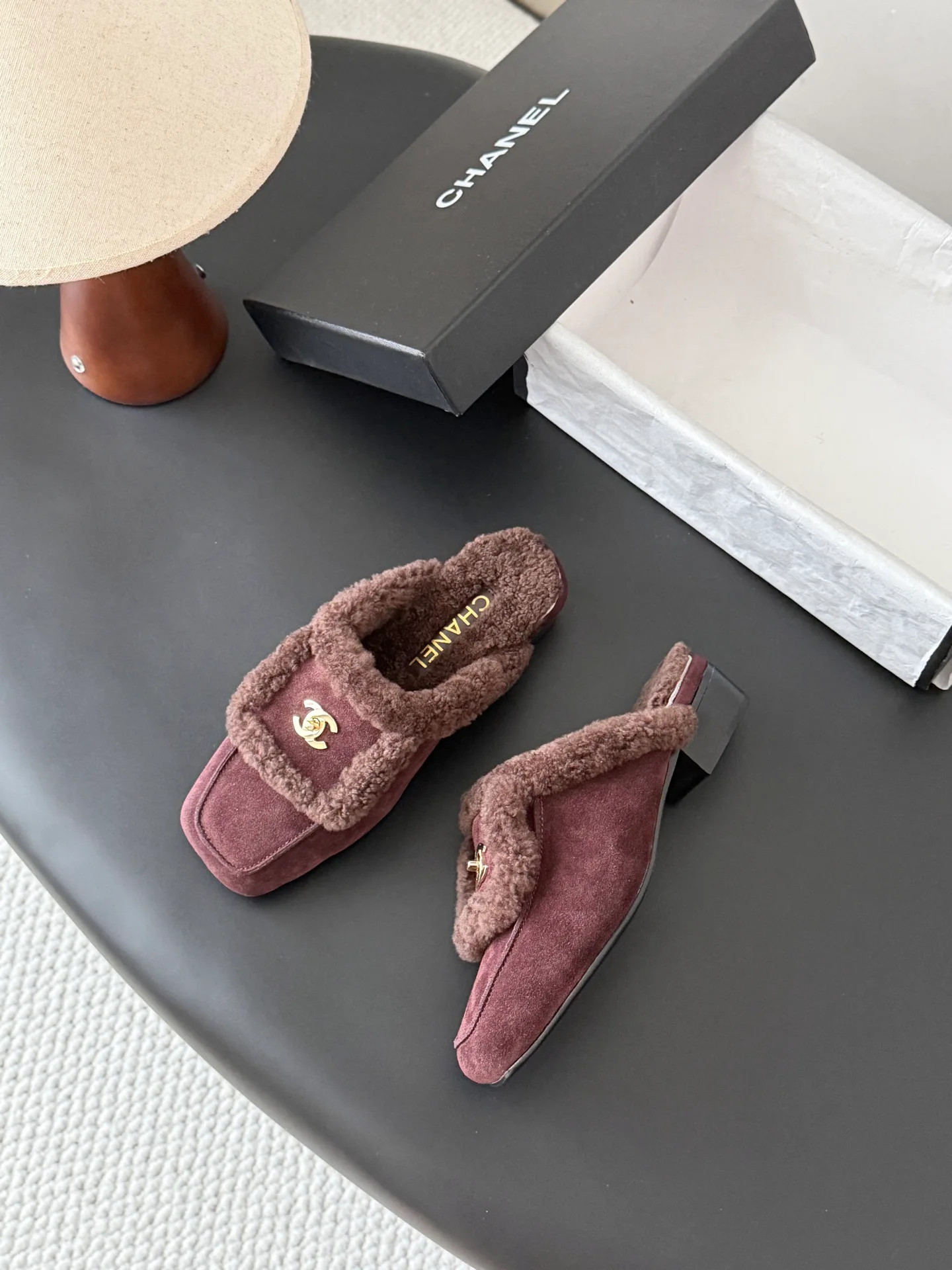 Women's Mules And Clogs CHANEL 18362222