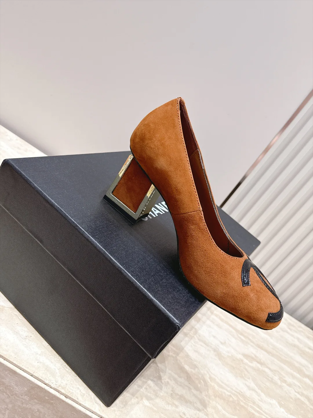 Women's Heels CHANEL 18427884