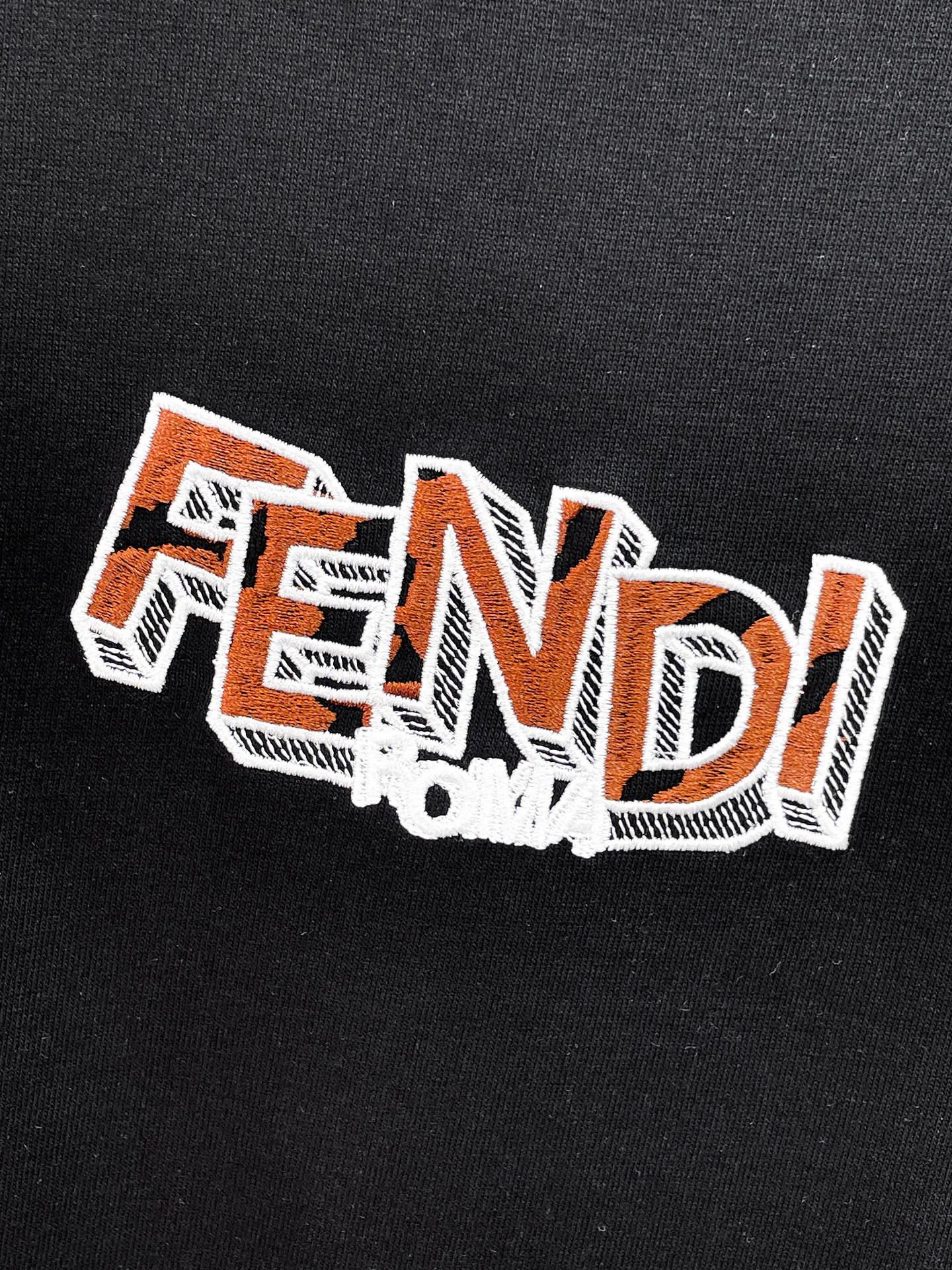 Men's T-Shirts FENDI 17967427