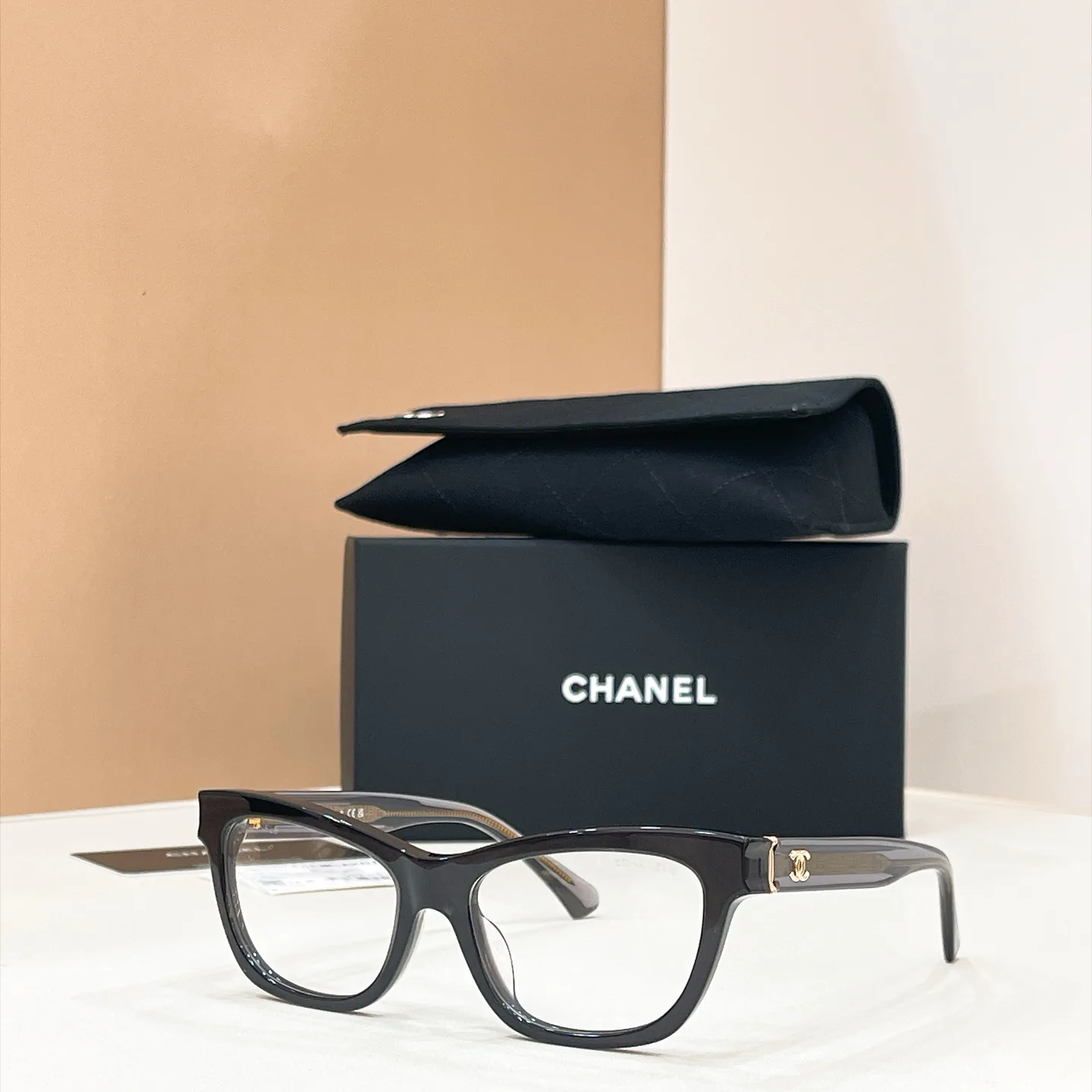 Glasses CHANEL 17992512