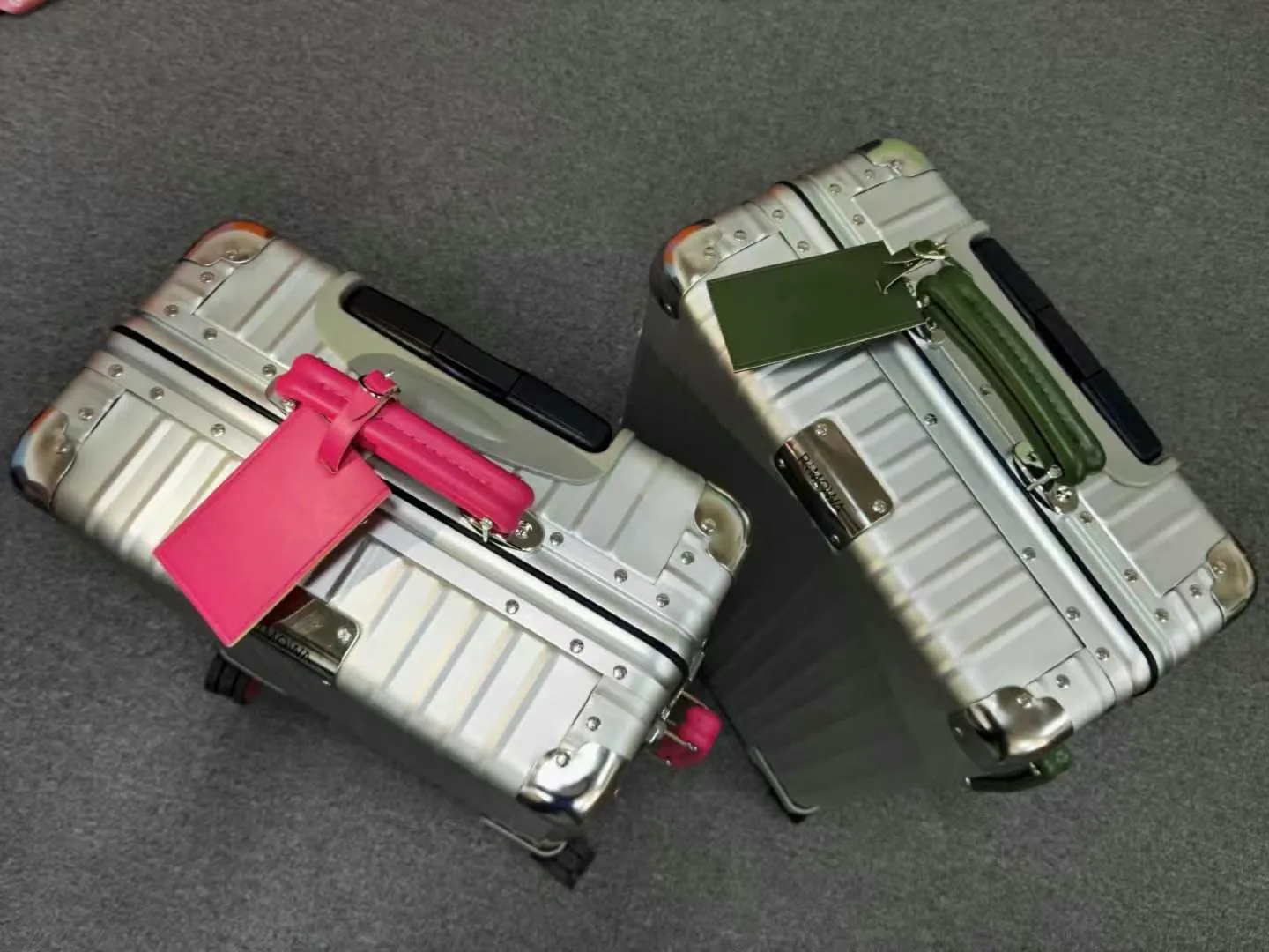 Suitcases RIMOWA 17659052