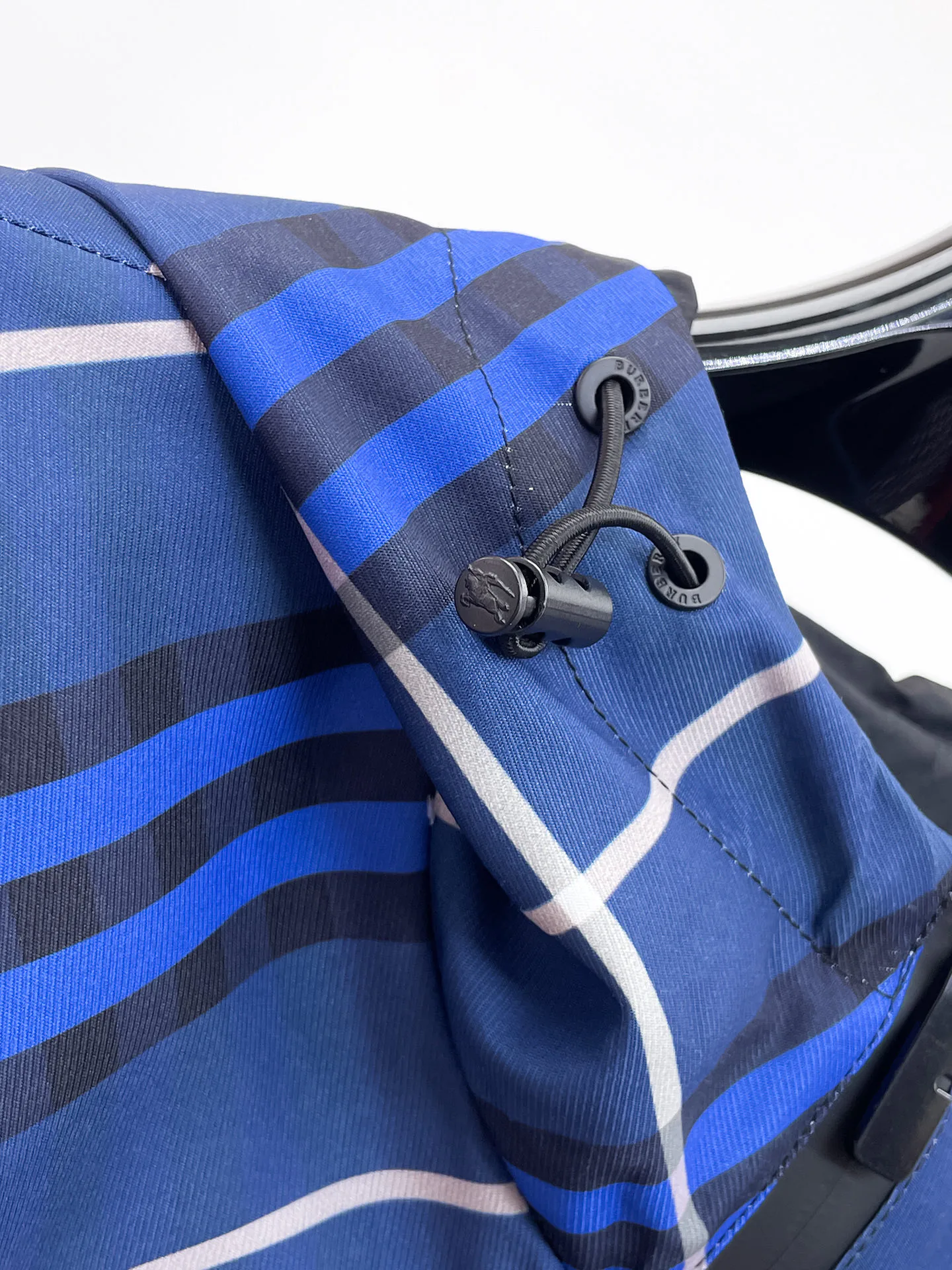 Men's Jackets And Down Jackets BURBERRY 17966729