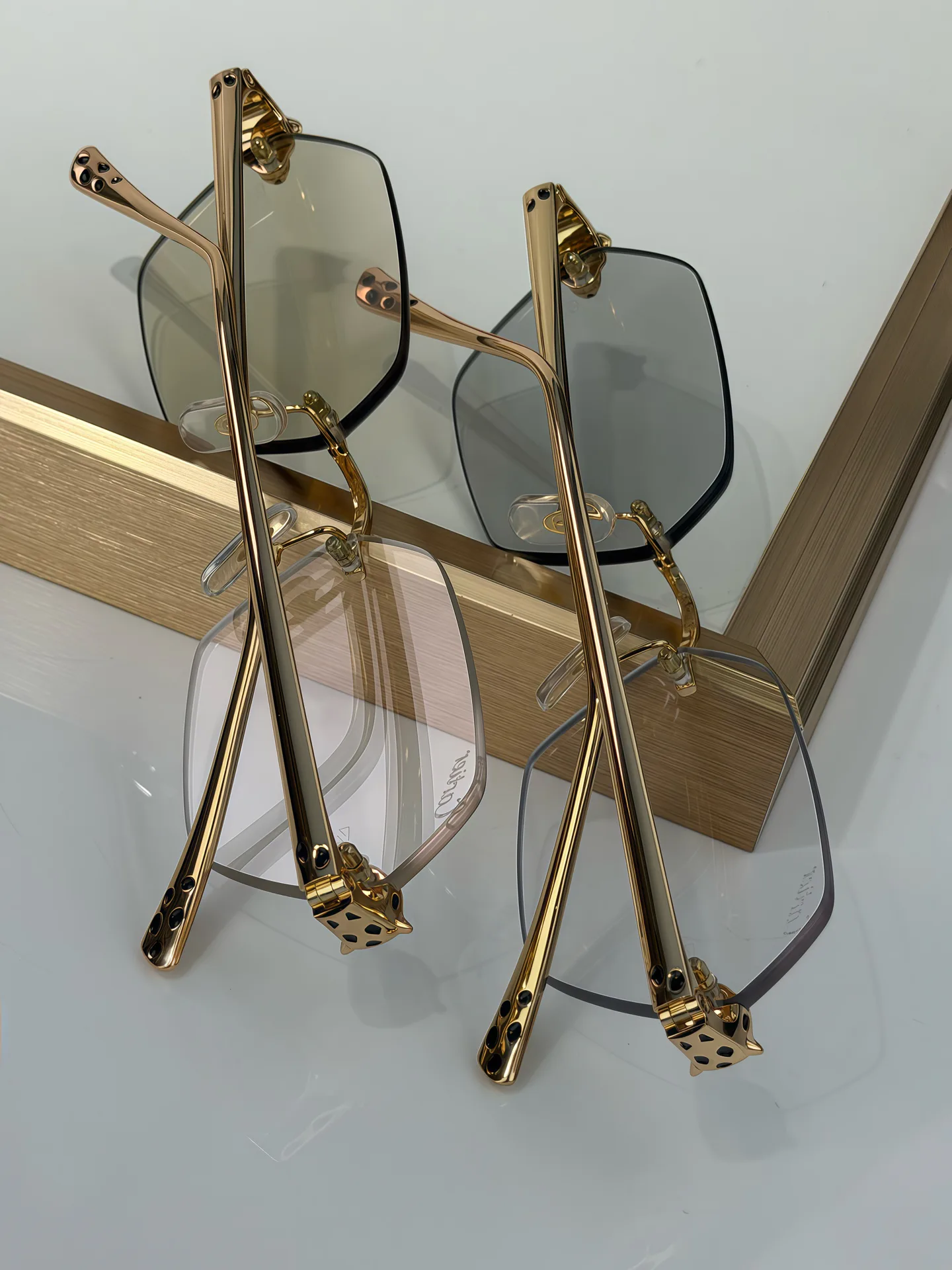 Glasses CARTIER 18118242
