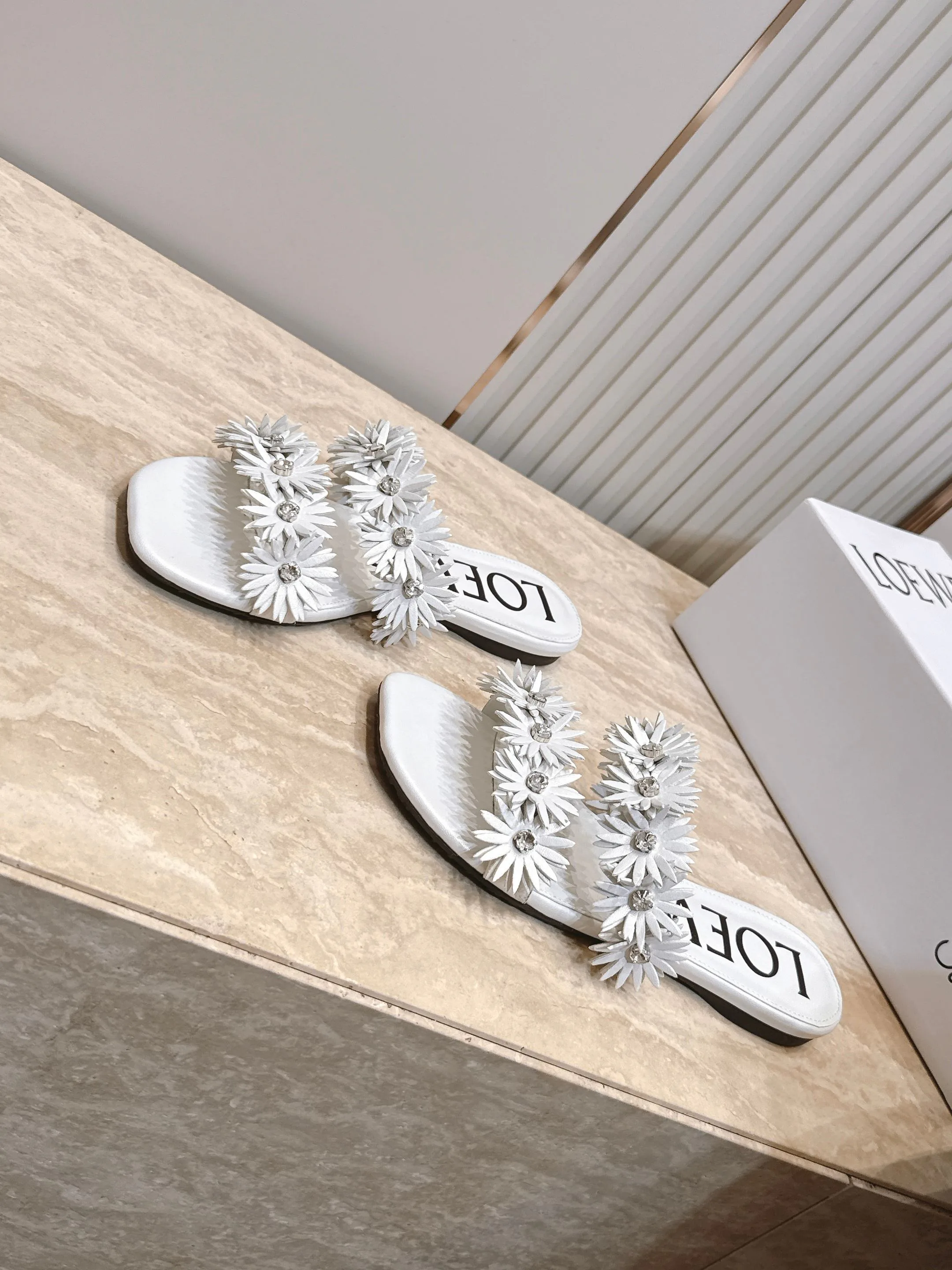 Women's Open-Toe Sandals LOEWE 17543043