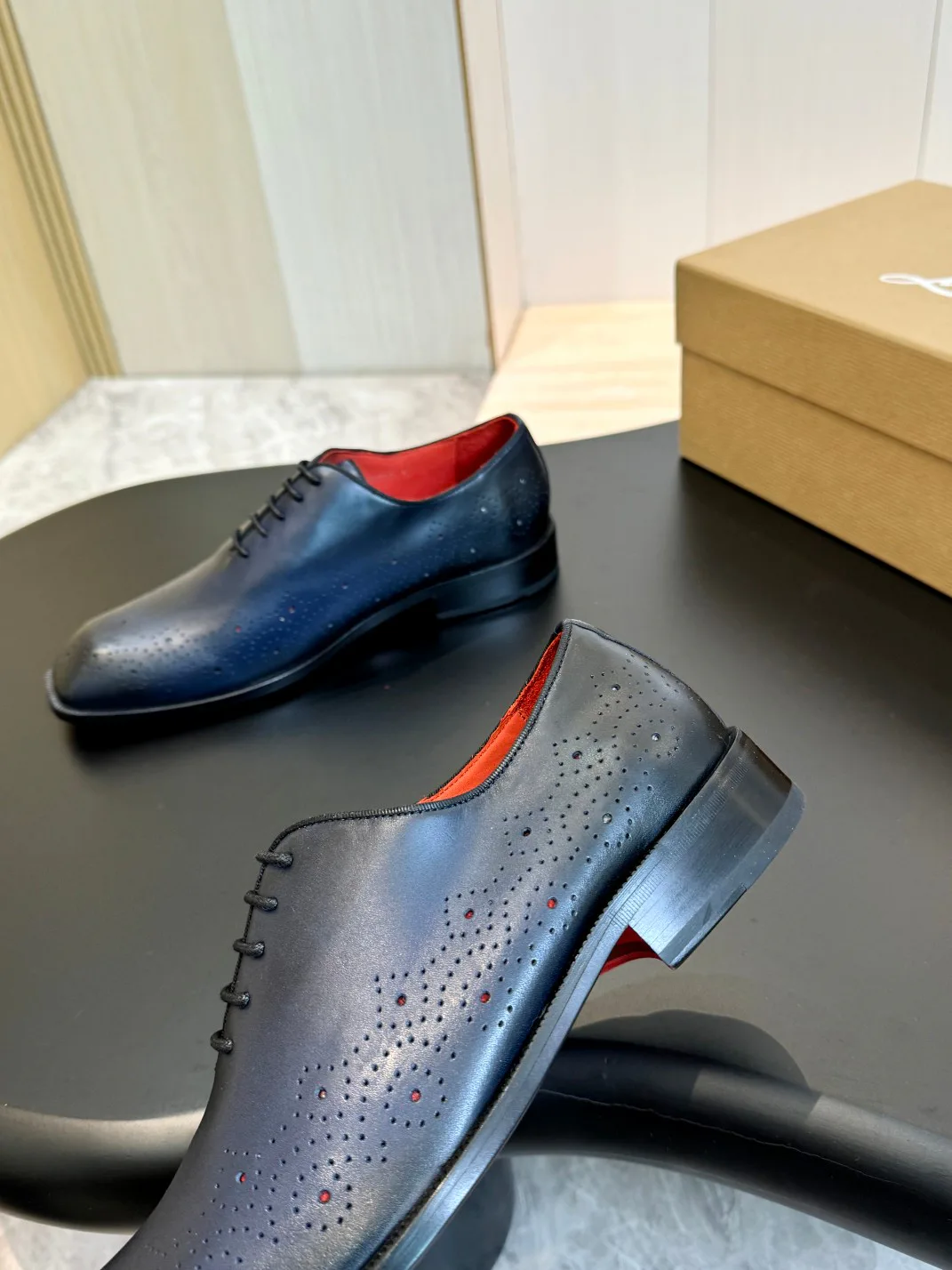 Men's Loafers And Dress Shoes CHRISTIAN LOUBOUTIN 18017885