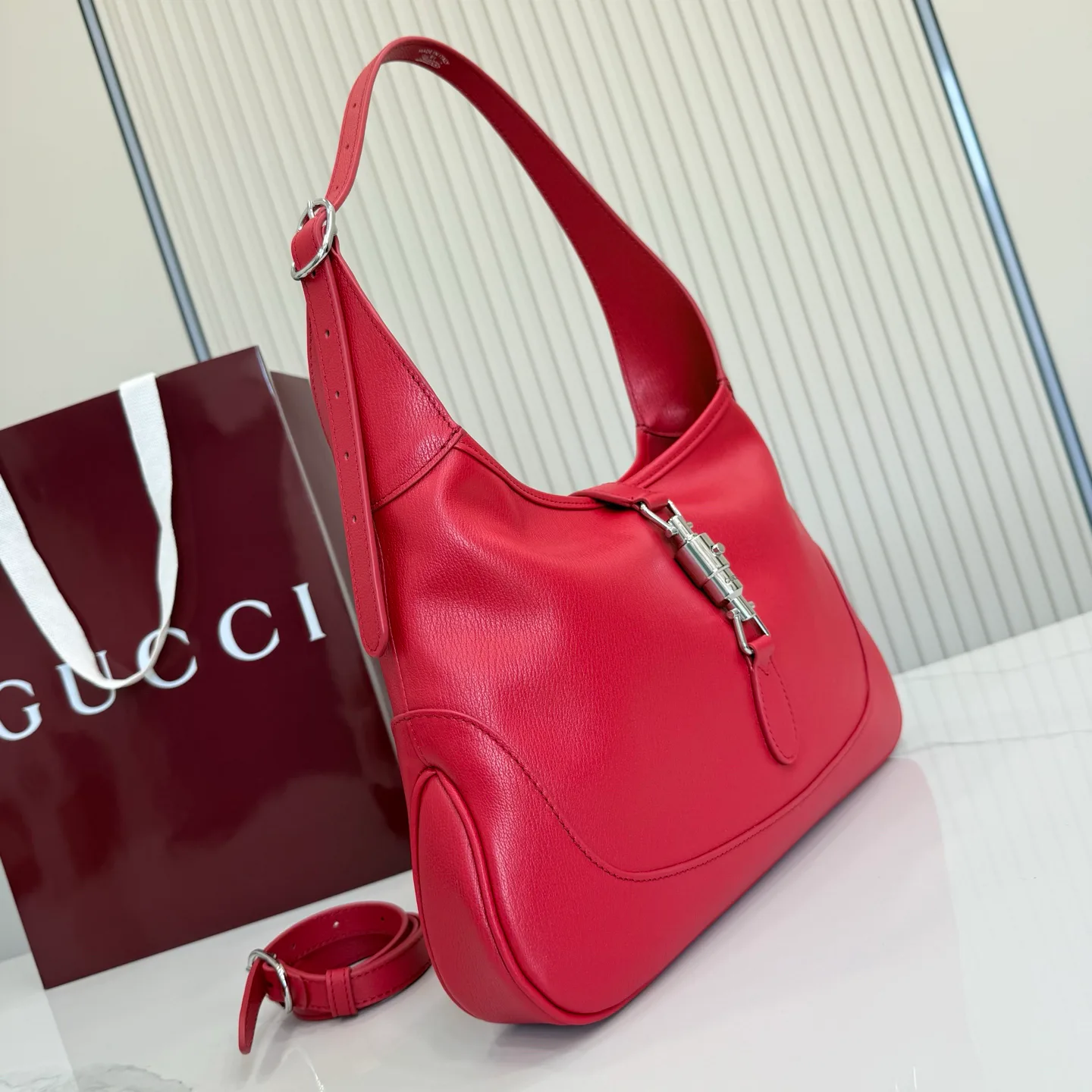 Women's Classic Handbags GUCCI 17243051