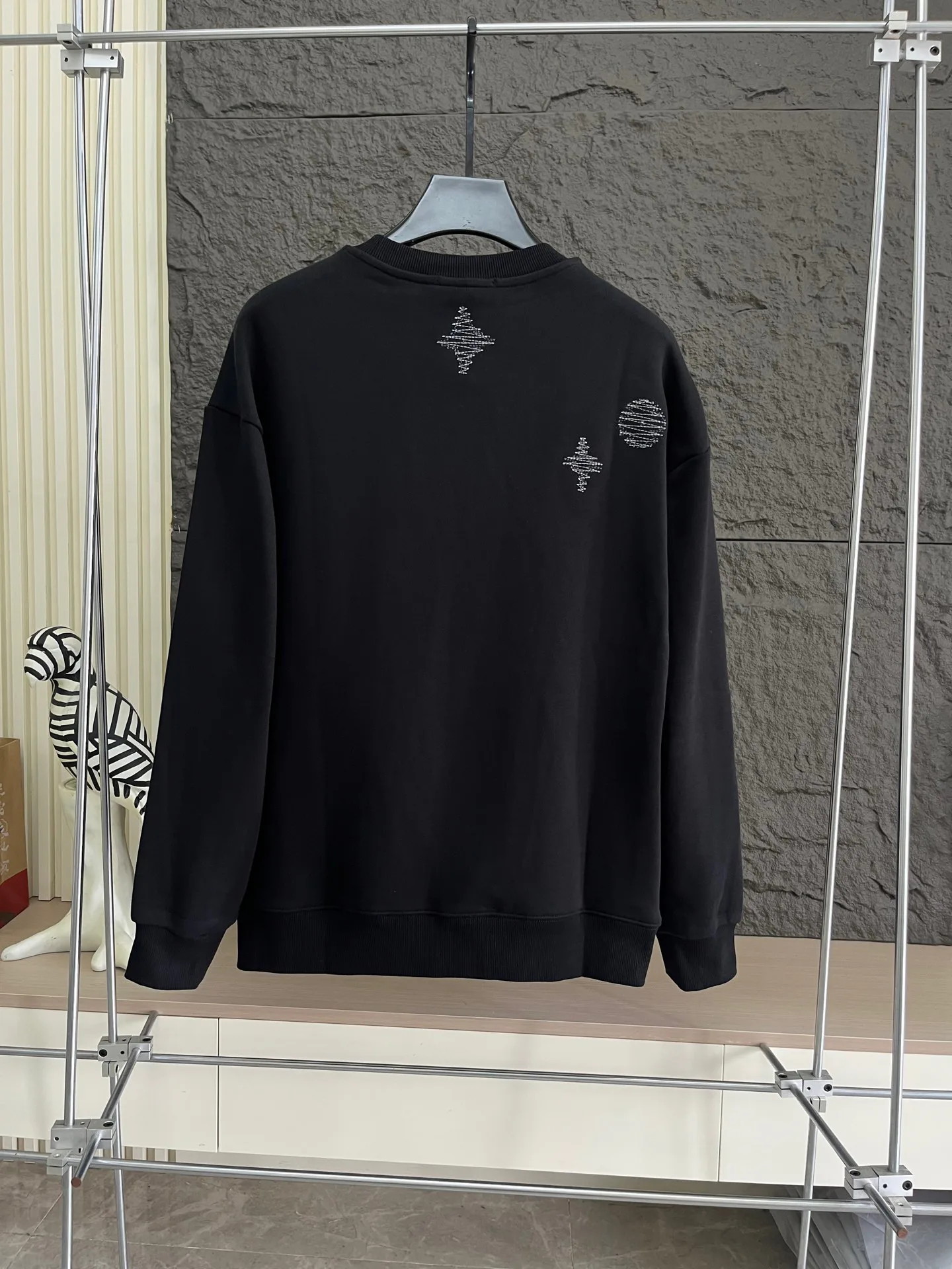 Men's Sweatshirts And Hoodies LOUIS VUITTON 18392299