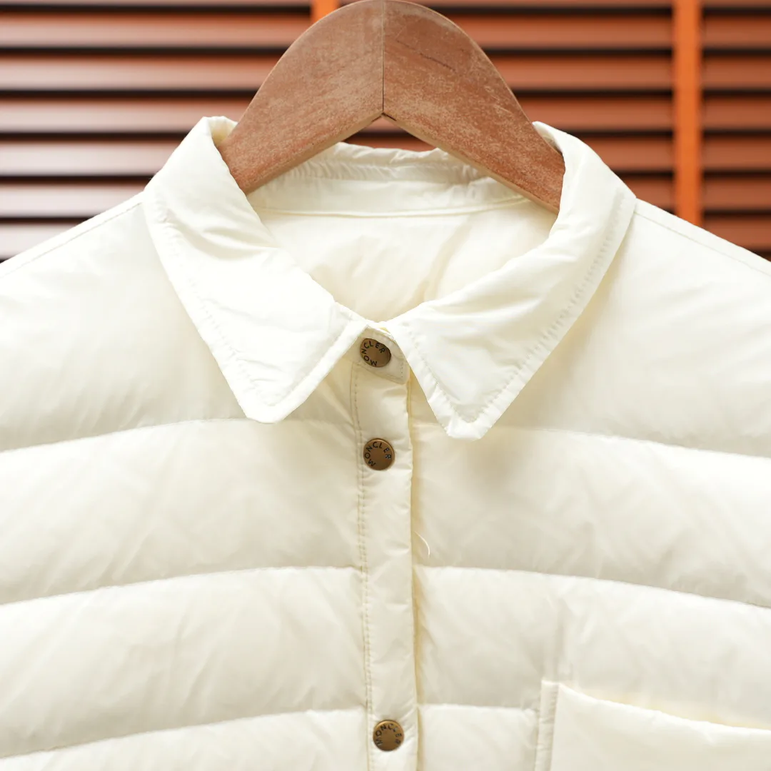 Women's Jackets And Down Jackets MONCLER 18455983