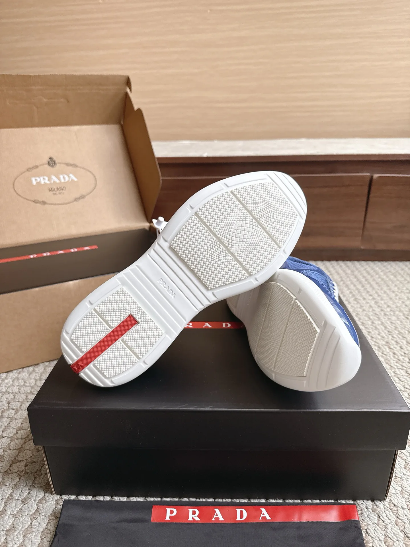 Women's Sneakers PRADA 17470455