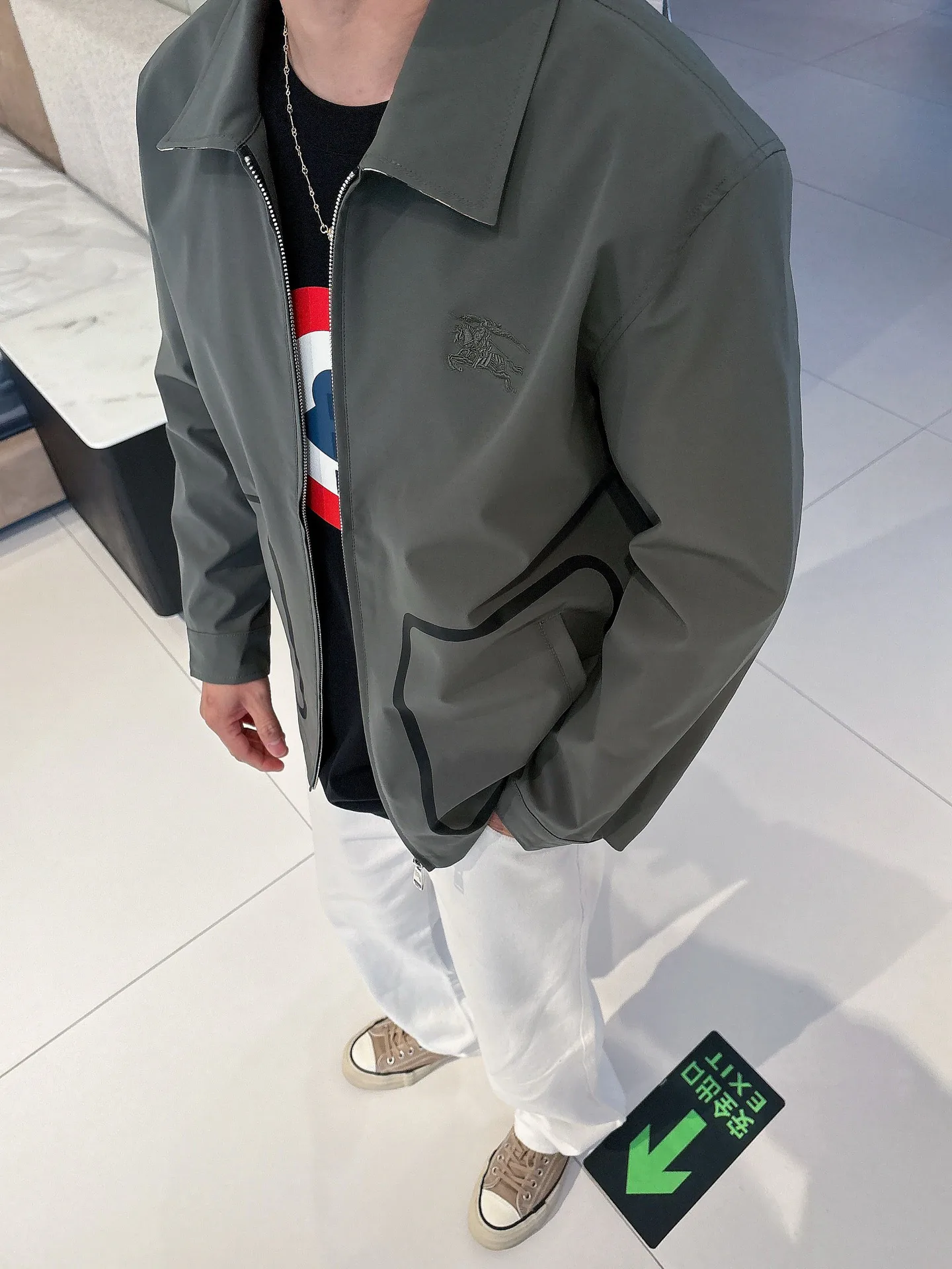 Men's Jackets And Down Jackets BURBERRY 18241178