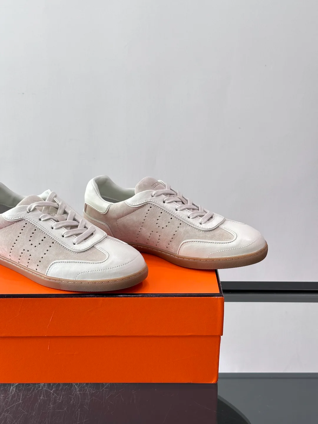 Men's Sneakers HERMES 18102687
