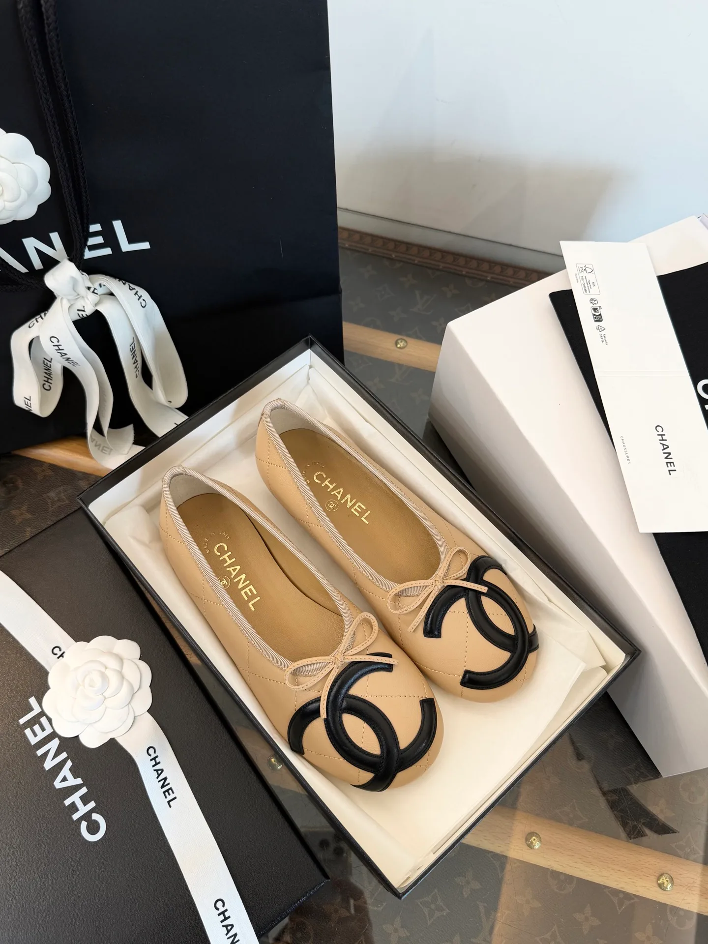 Women's Ballet Flats CHANEL 18133242
