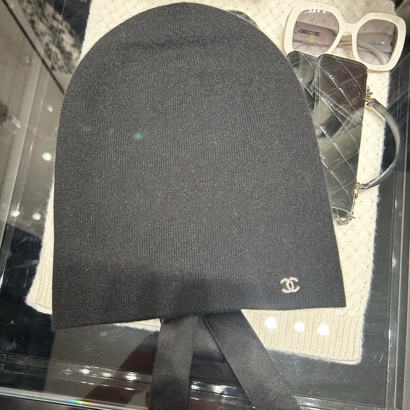Hats CHANEL 18347796