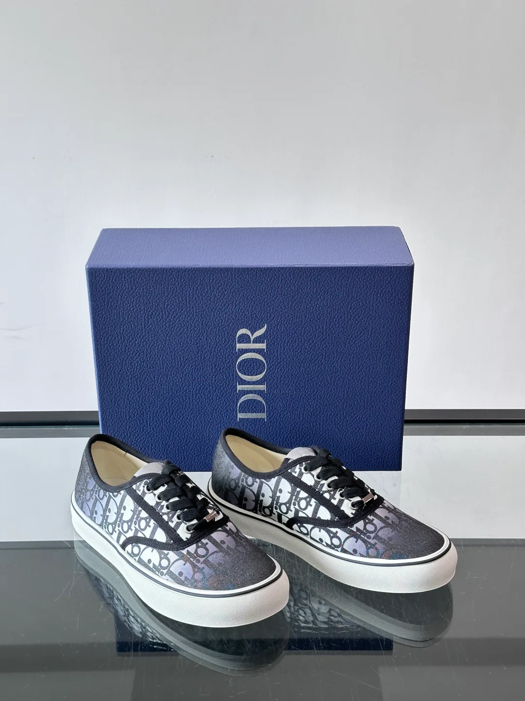 Women's Sneakers CHRISTIAN DIOR 17649813