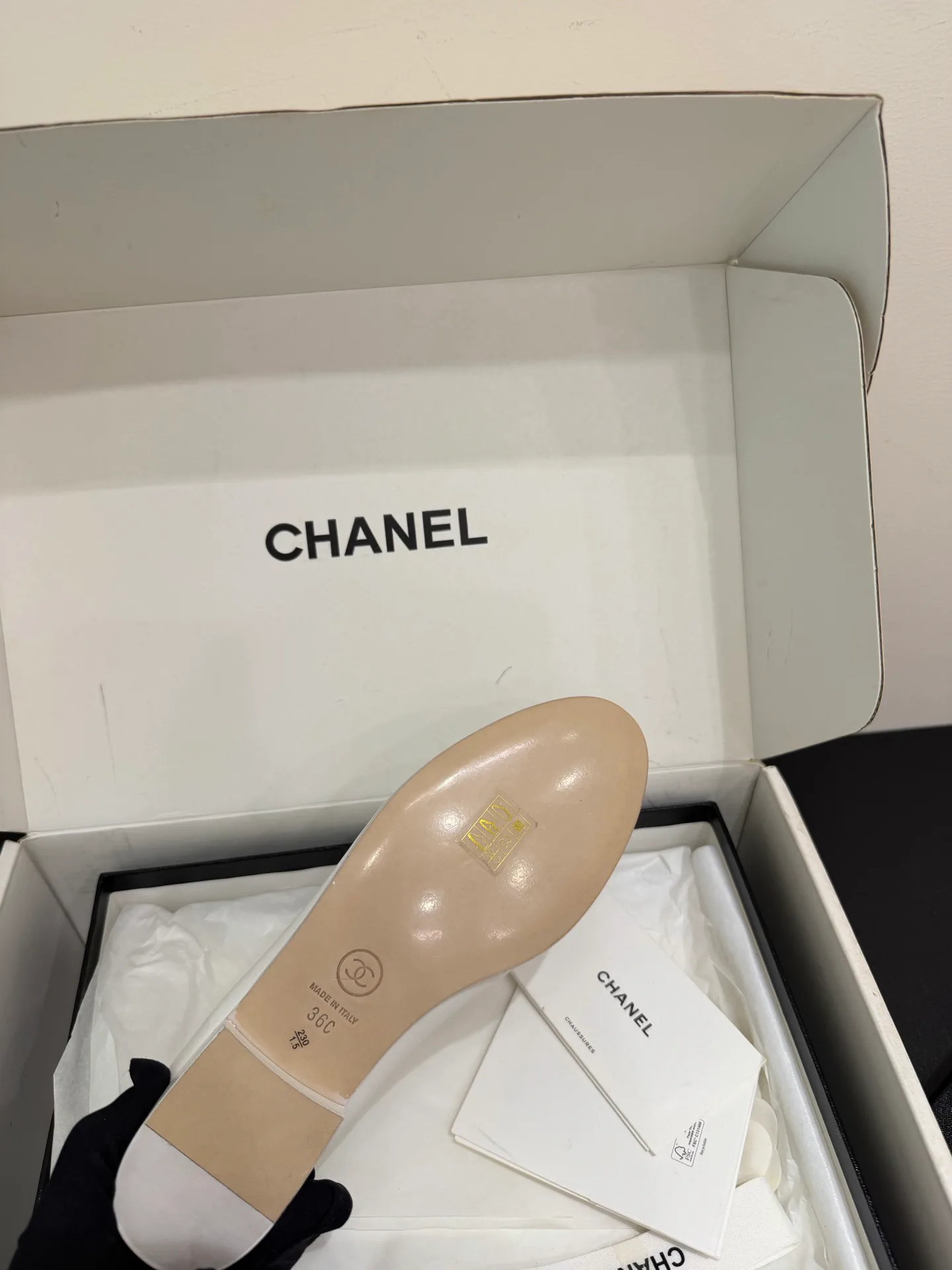 Women's Ballet Flats CHANEL 18080135