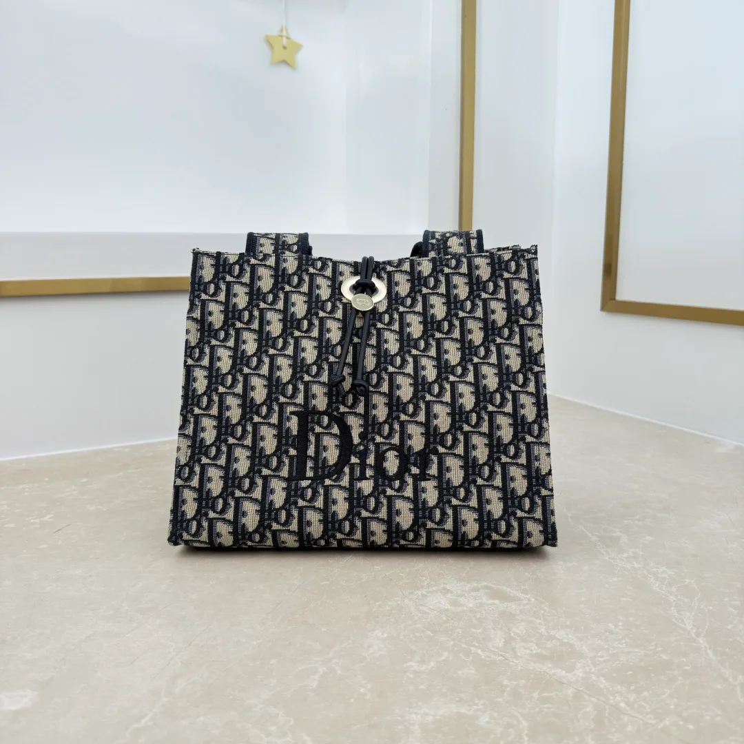 Women's Classic Handbags CHRISTIAN DIOR 17920073