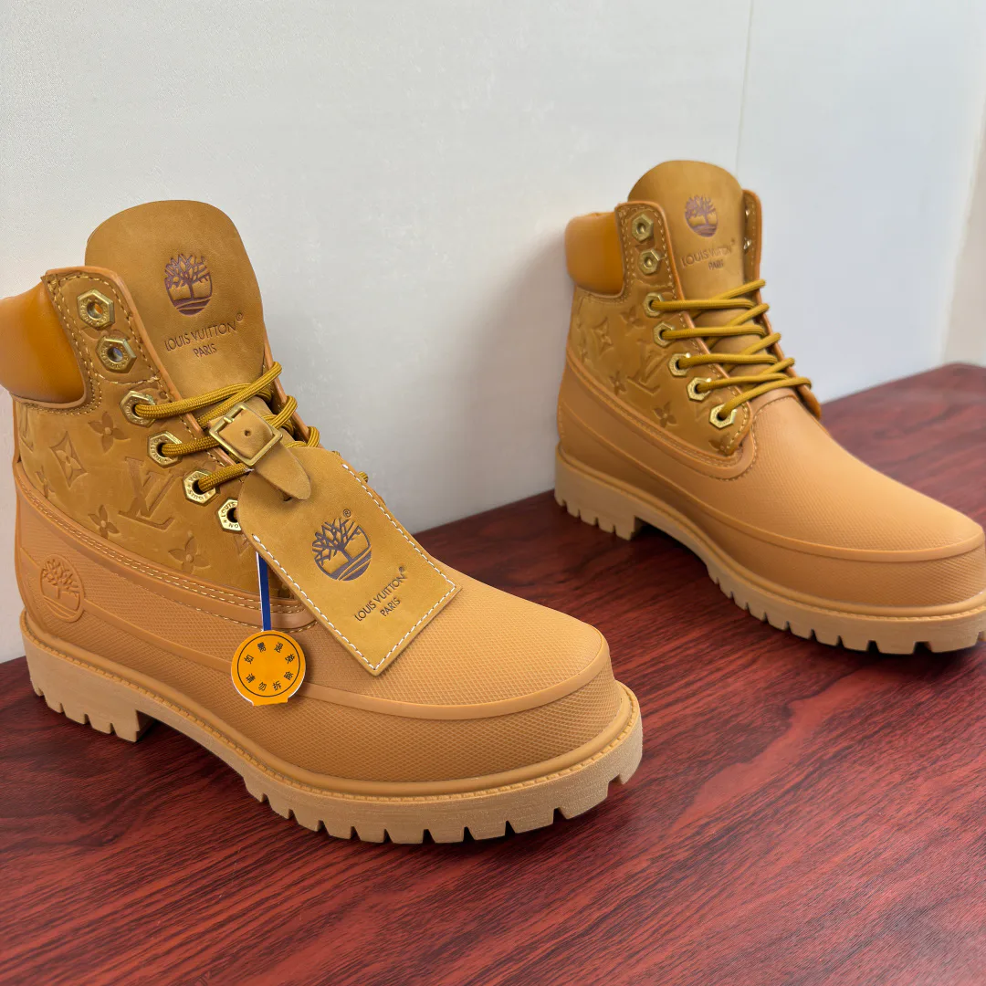 Men's Ankle Boots LOUIS VUITTON 18230769