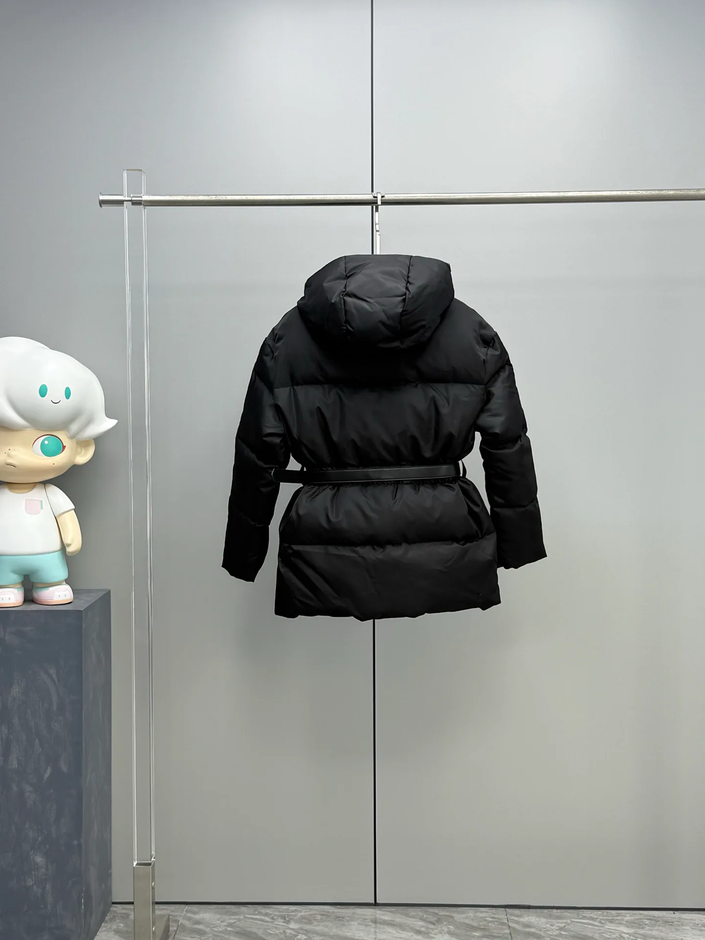 Women's Jackets And Down Jackets PRADA 17901657