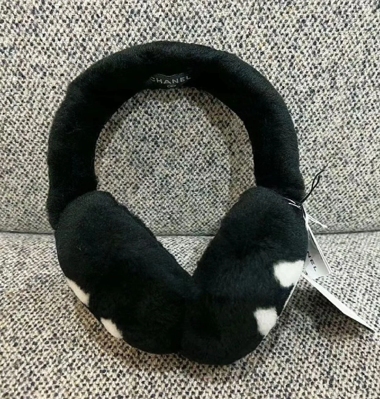 Hats CHANEL 18347697