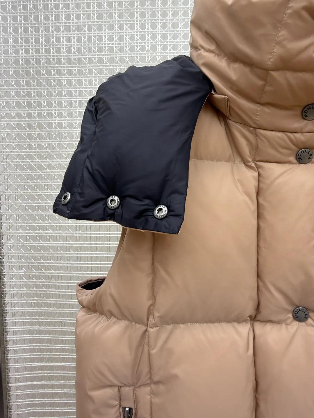 Жилеты Мужские Moncler 18612884