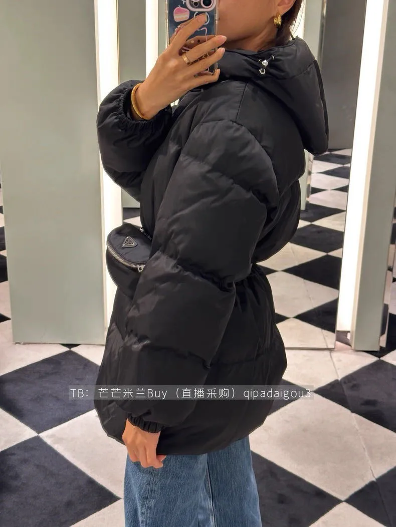 Women's Jackets And Down Jackets PRADA 18298604