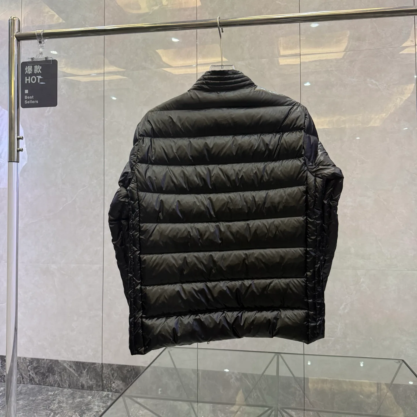 Куртки И Пуховики Мужские Moncler 18684587