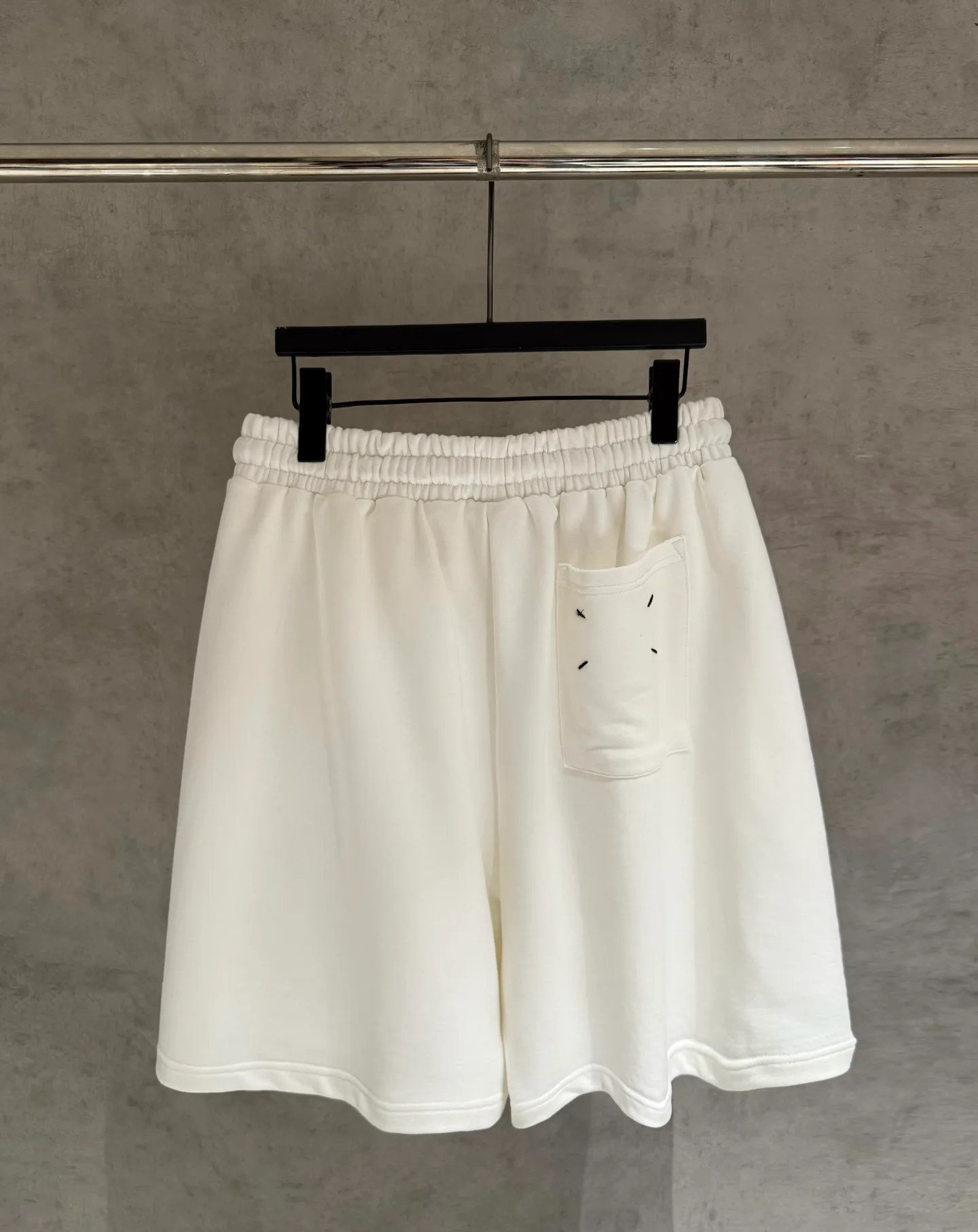 Men's Shorts MAISON MARGIELA 17126750