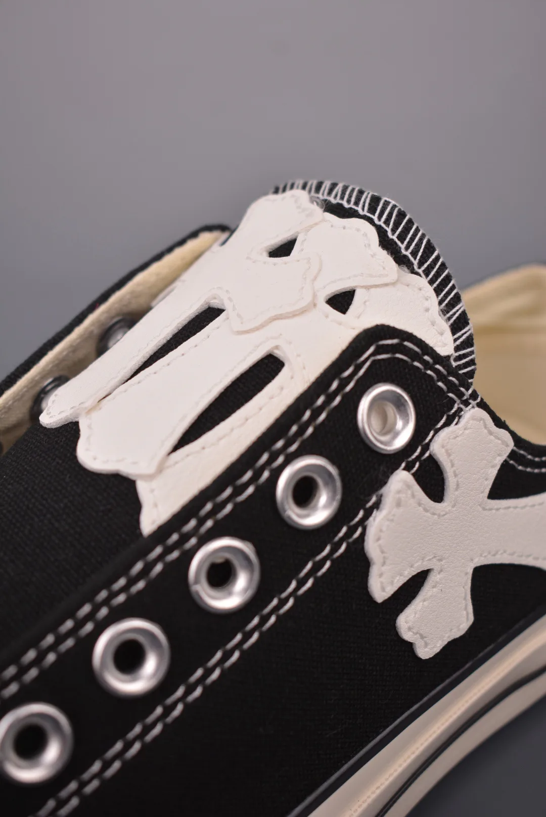 Women's Canvas Shoes CONVERSE 17245396