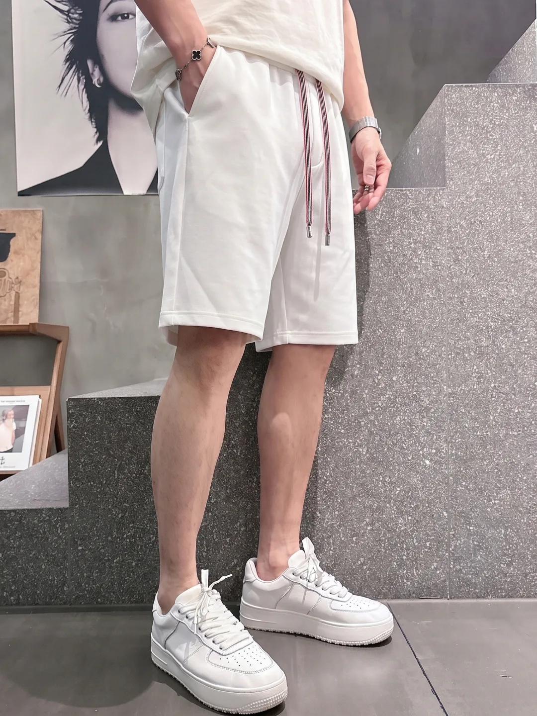 Men's Shorts BURBERRY 18246591