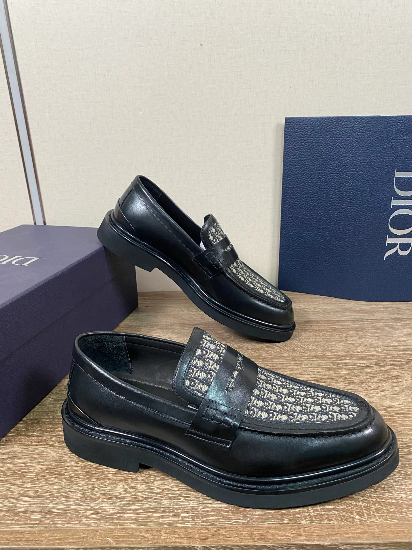 Men's Loafers And Dress Shoes CHRISTIAN DIOR 18078637