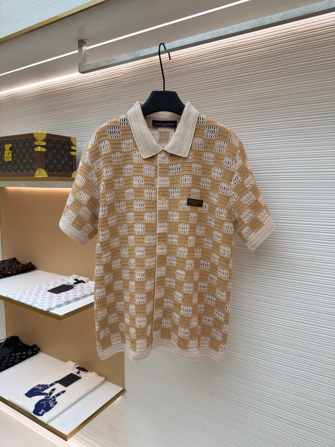 Men's Shirts LOUIS VUITTON 17740834