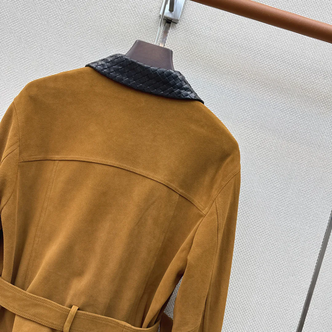 Women's Leather Jackets And Sheepskin Coats BOTTEGA VENETA 18094453