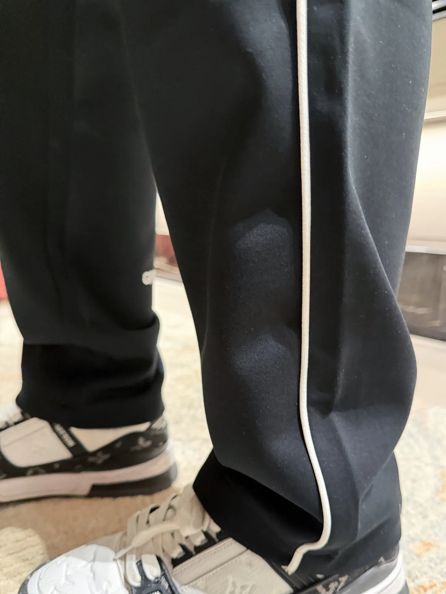Men's Trousers GIVENCHY 18499697