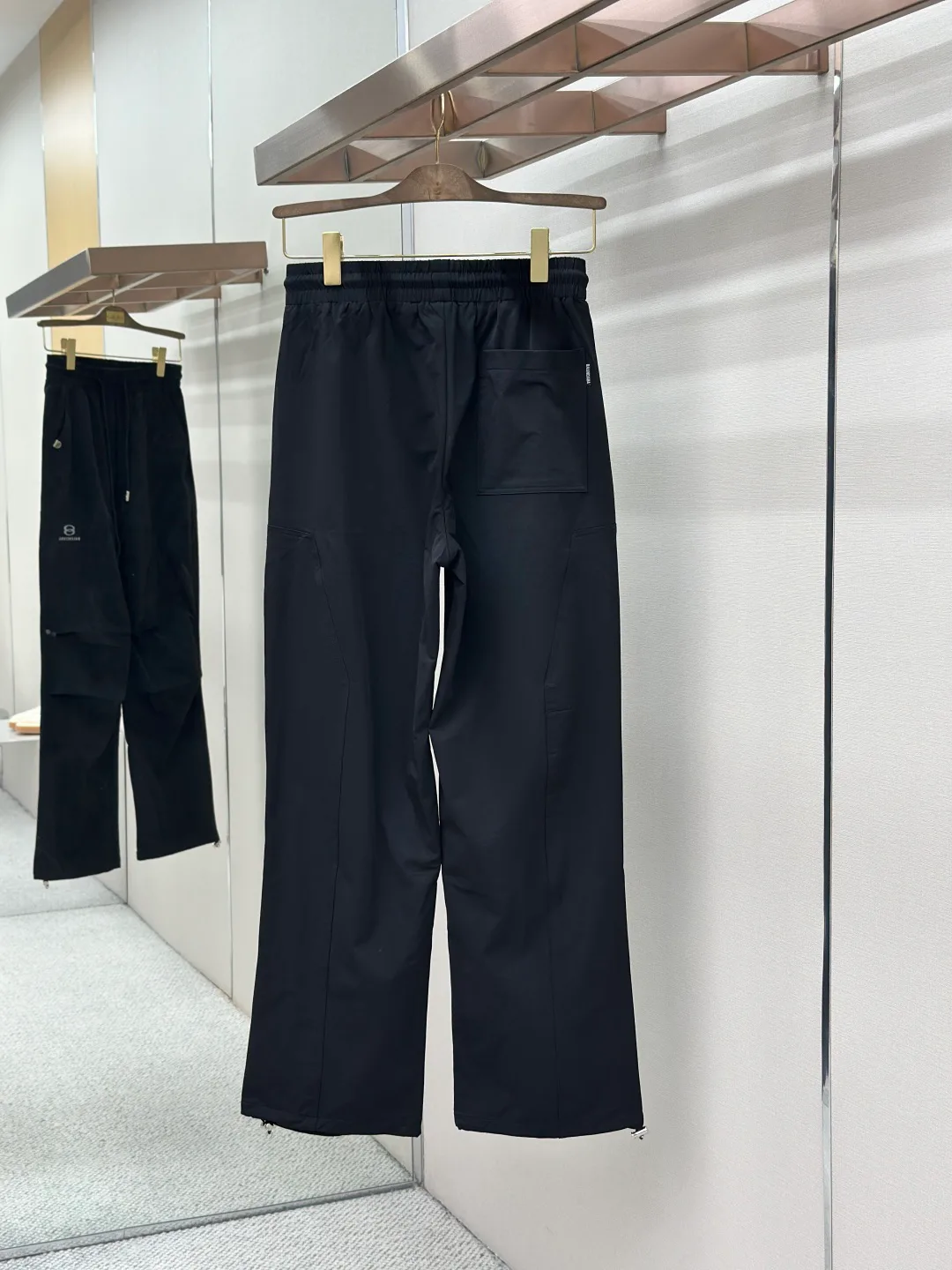 Men's Trousers BALENCIAGA 17810703