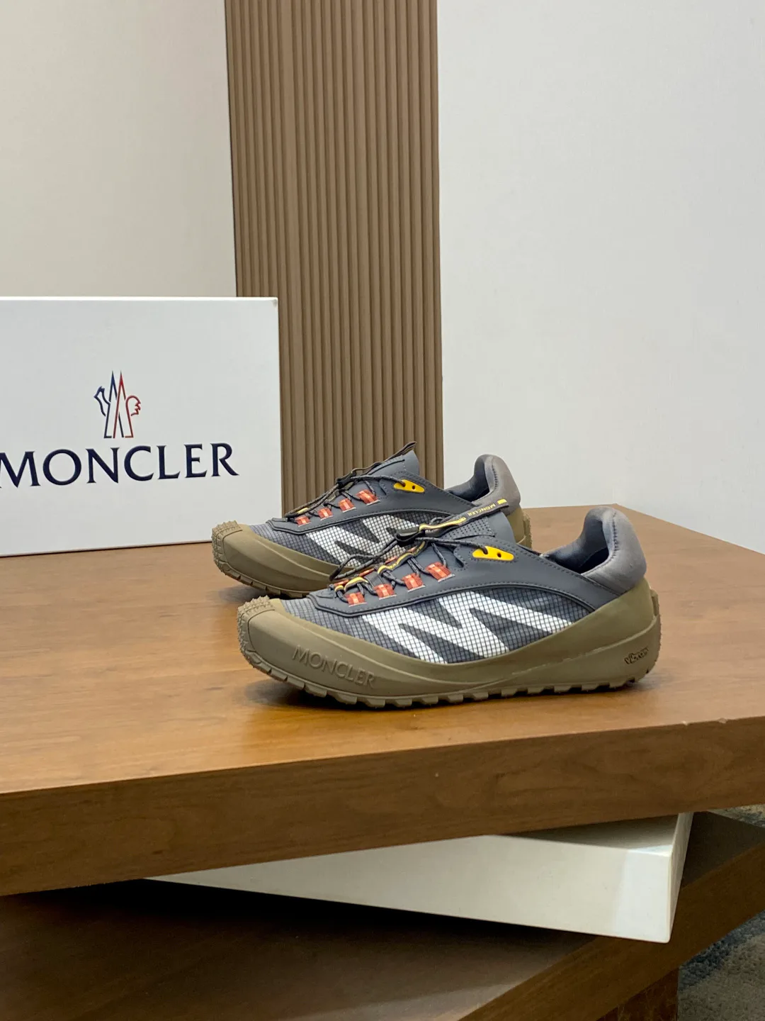 Men's Sneakers MONCLER 18118841