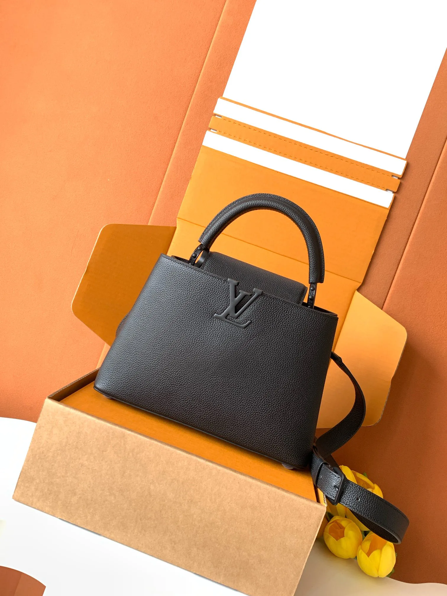 Women's Classic Handbags LOUIS VUITTON 18521004
