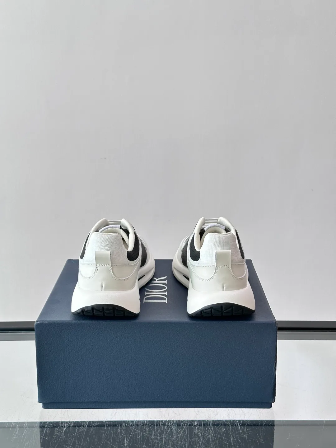 Men's Sneakers CHRISTIAN DIOR 18102346