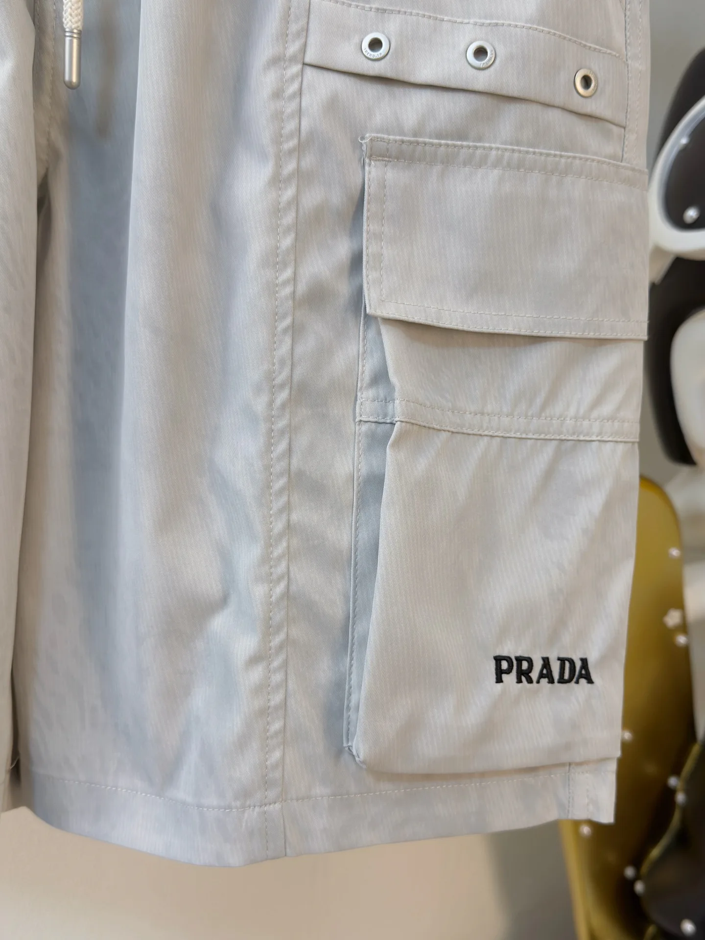 Men's Shorts PRADA 18296364
